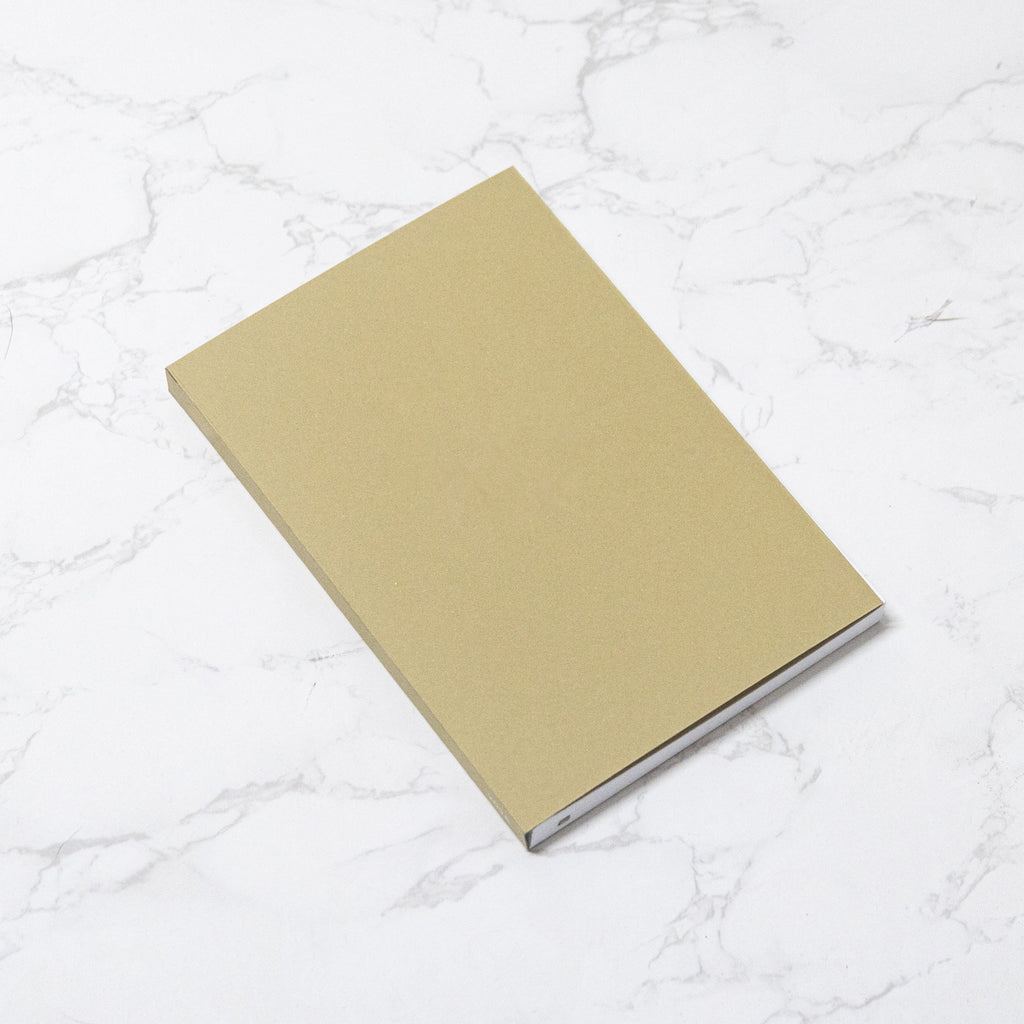 PREMIUM - Notebook · Lay-flat · 144 páginas · Tamaño similar a A5