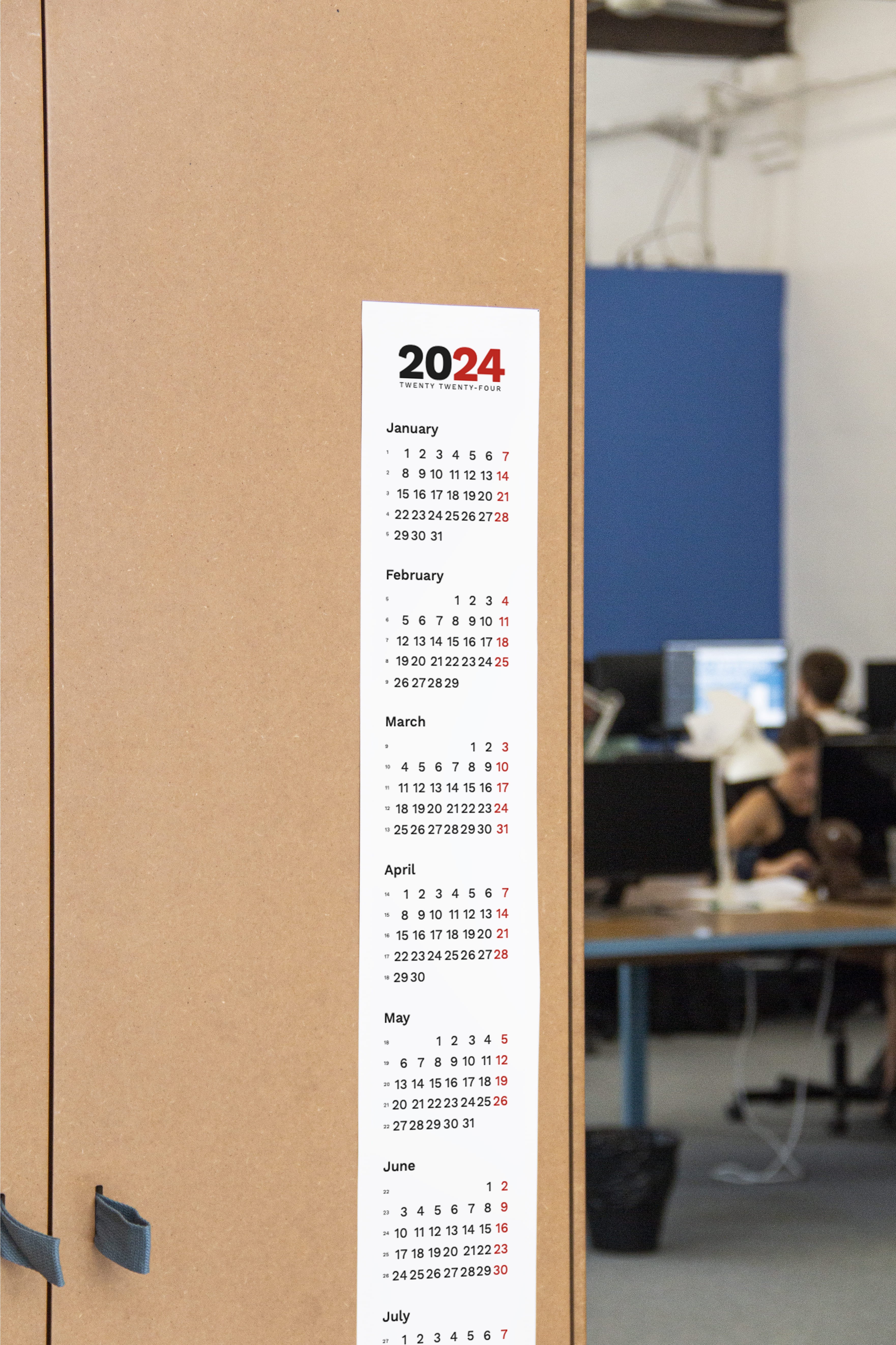 Calendario Vertical 2024 – OCTÀGON DESIGN
