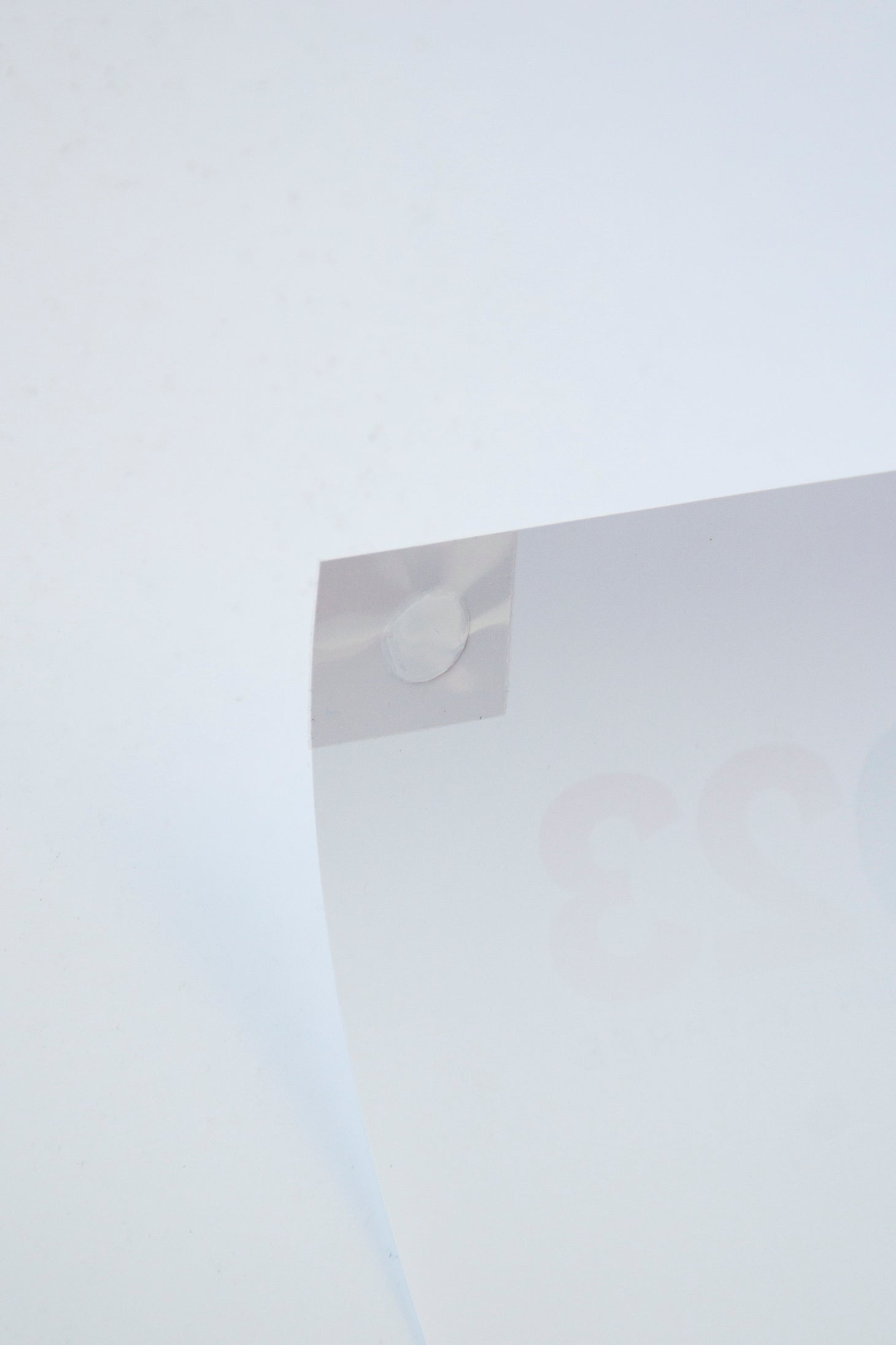 2027 Vertical Calendar by Octàgon Design. How to hang it detail.