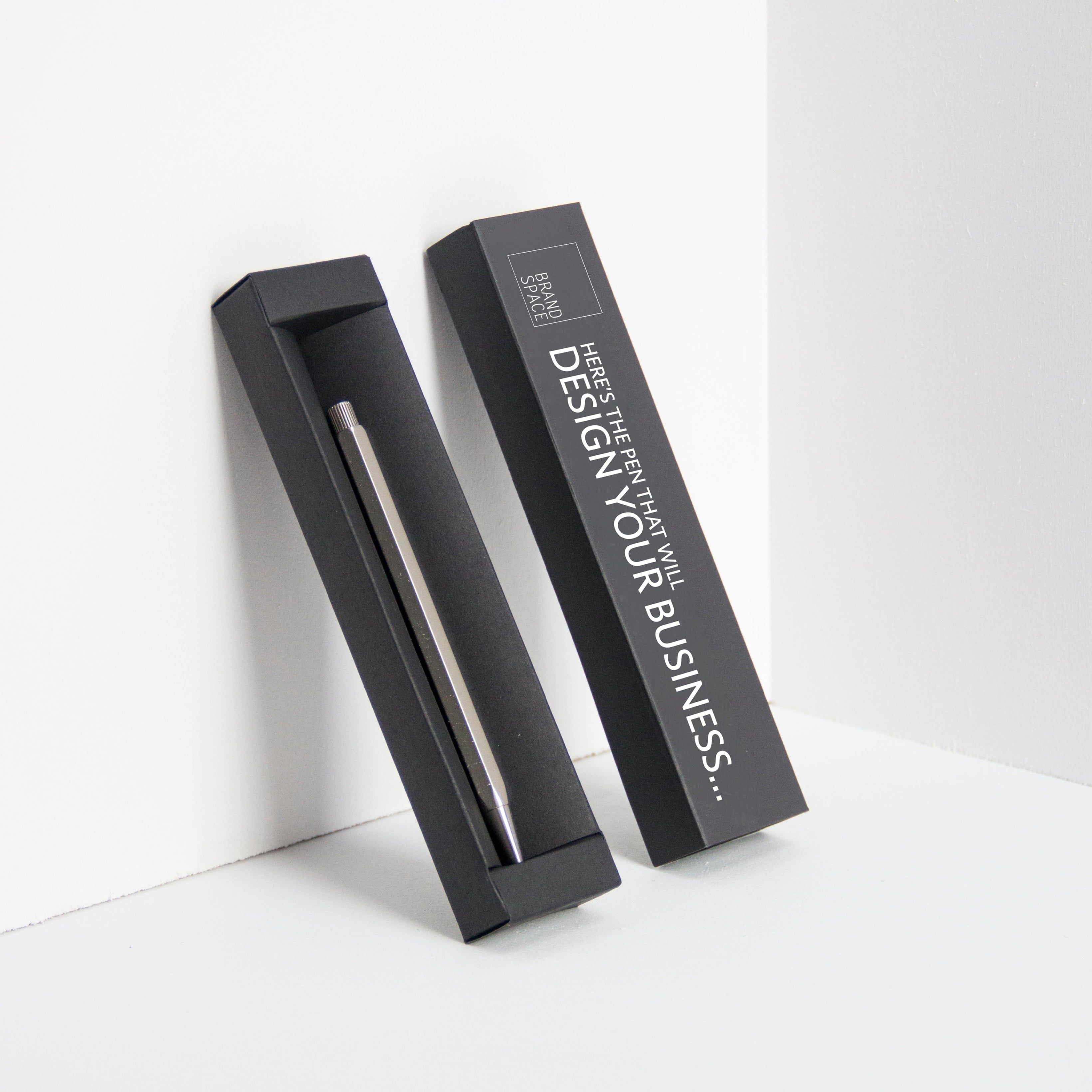 Customized black box for pens - Octàgon Design