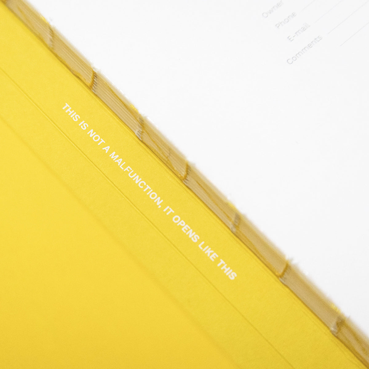 2025/2026 Weekly Planner, binding detail