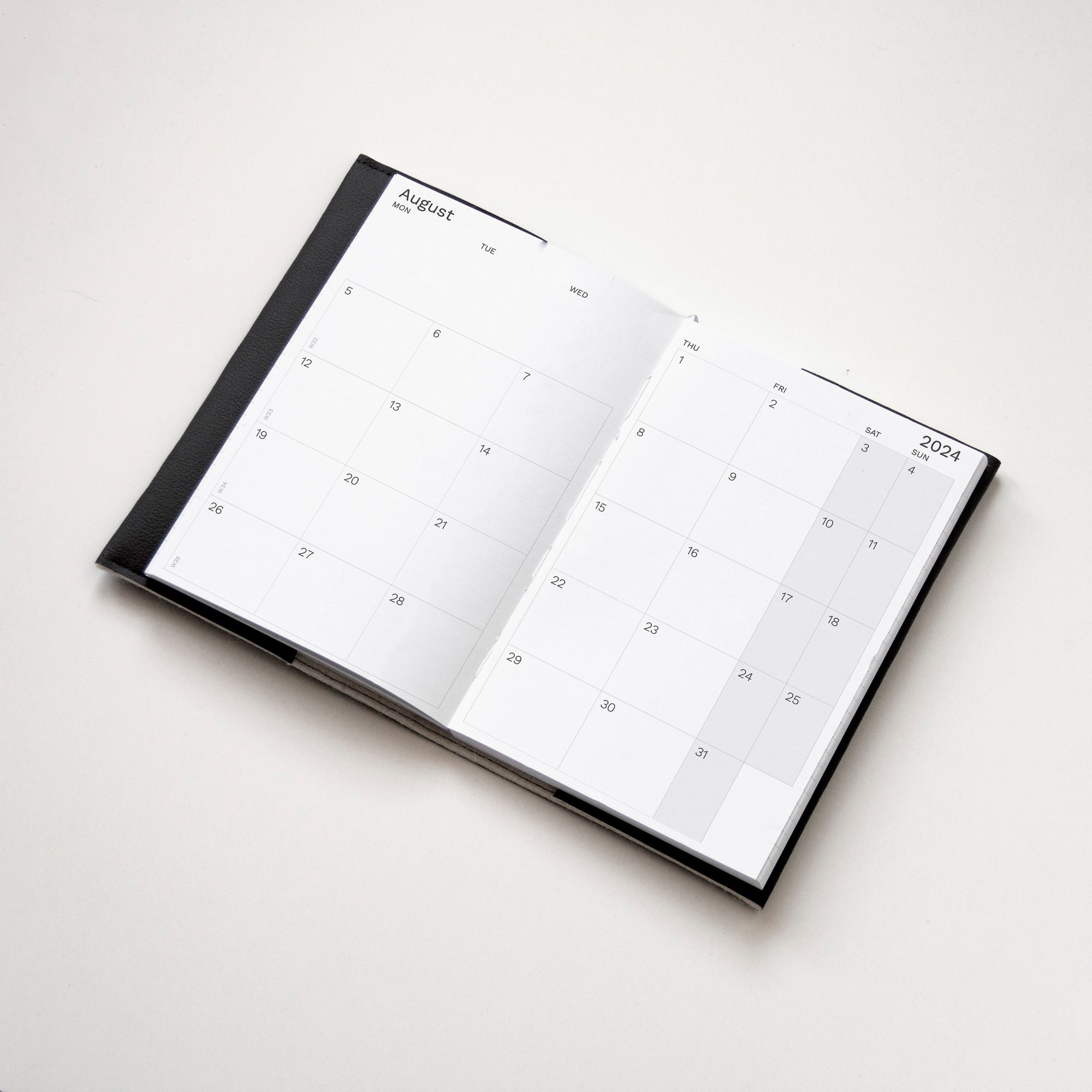 Monthly view - 2024/2025 PRO Weekly Planner Similar A5 size from Octàgon Design