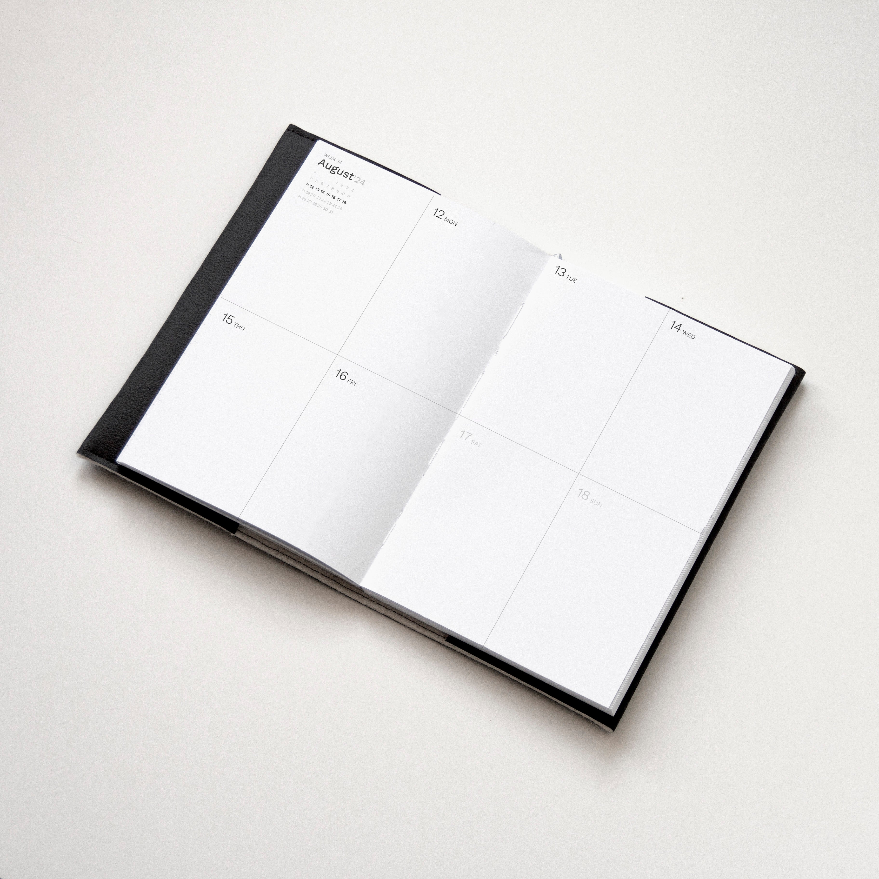 Weekly view - 2024/2025 PRO Weekly Planner Similar A5 size from Octàgon Design