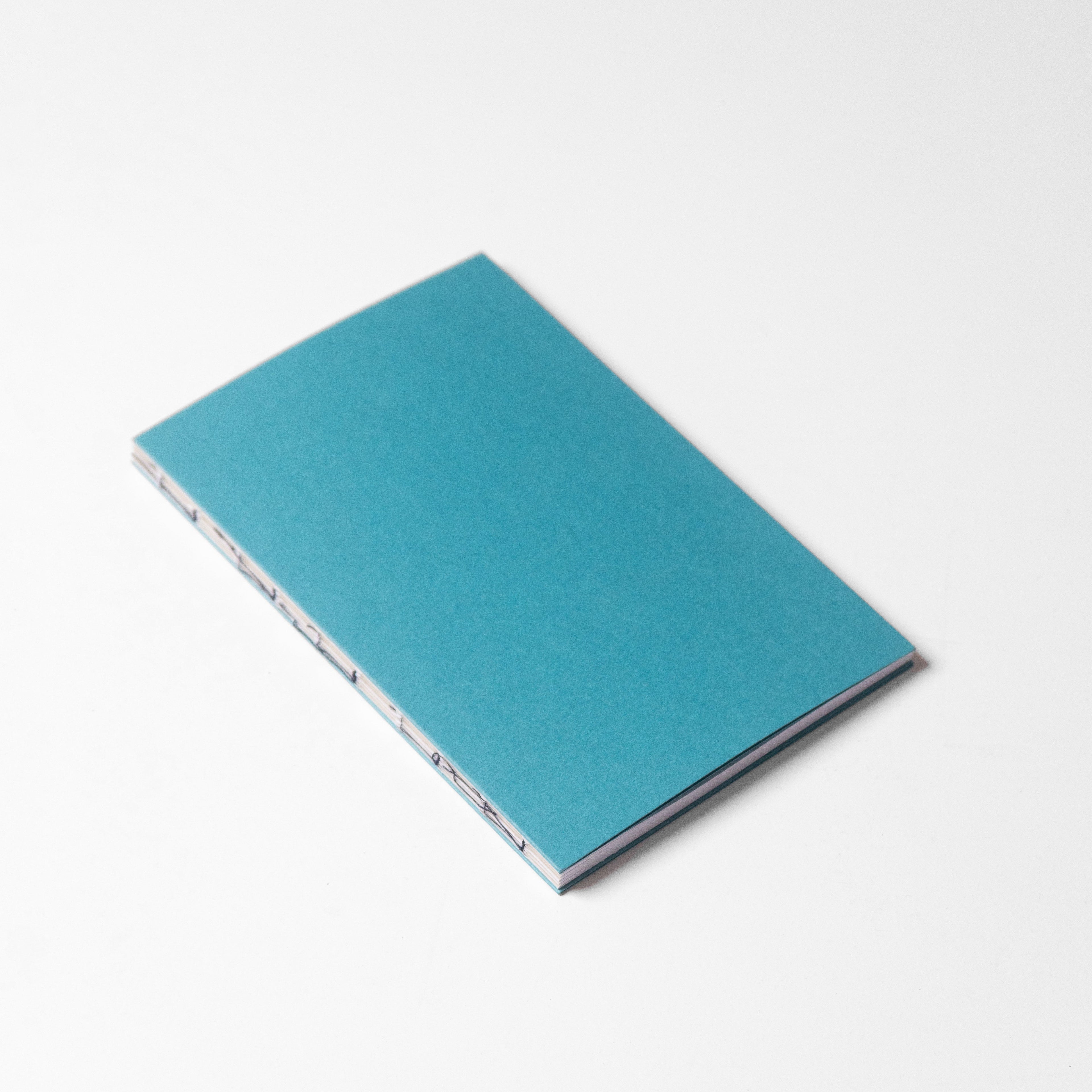 CONCEPT - Open Spine Notebook 13,5x20 cm (80 pages) · Dotted