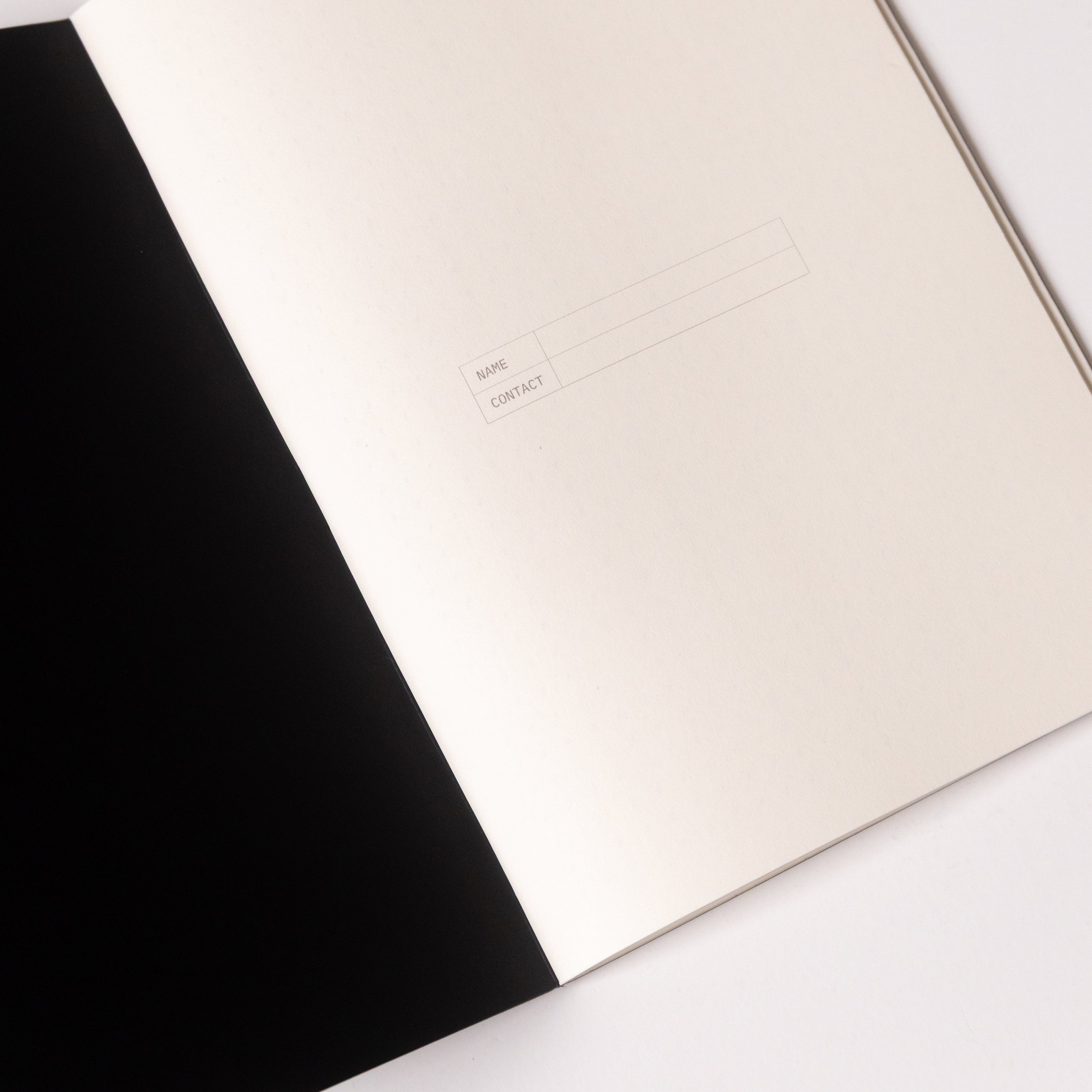 LIGHT - Black Notebook 13,5x20 cm (80 pages) · Dotted · Black