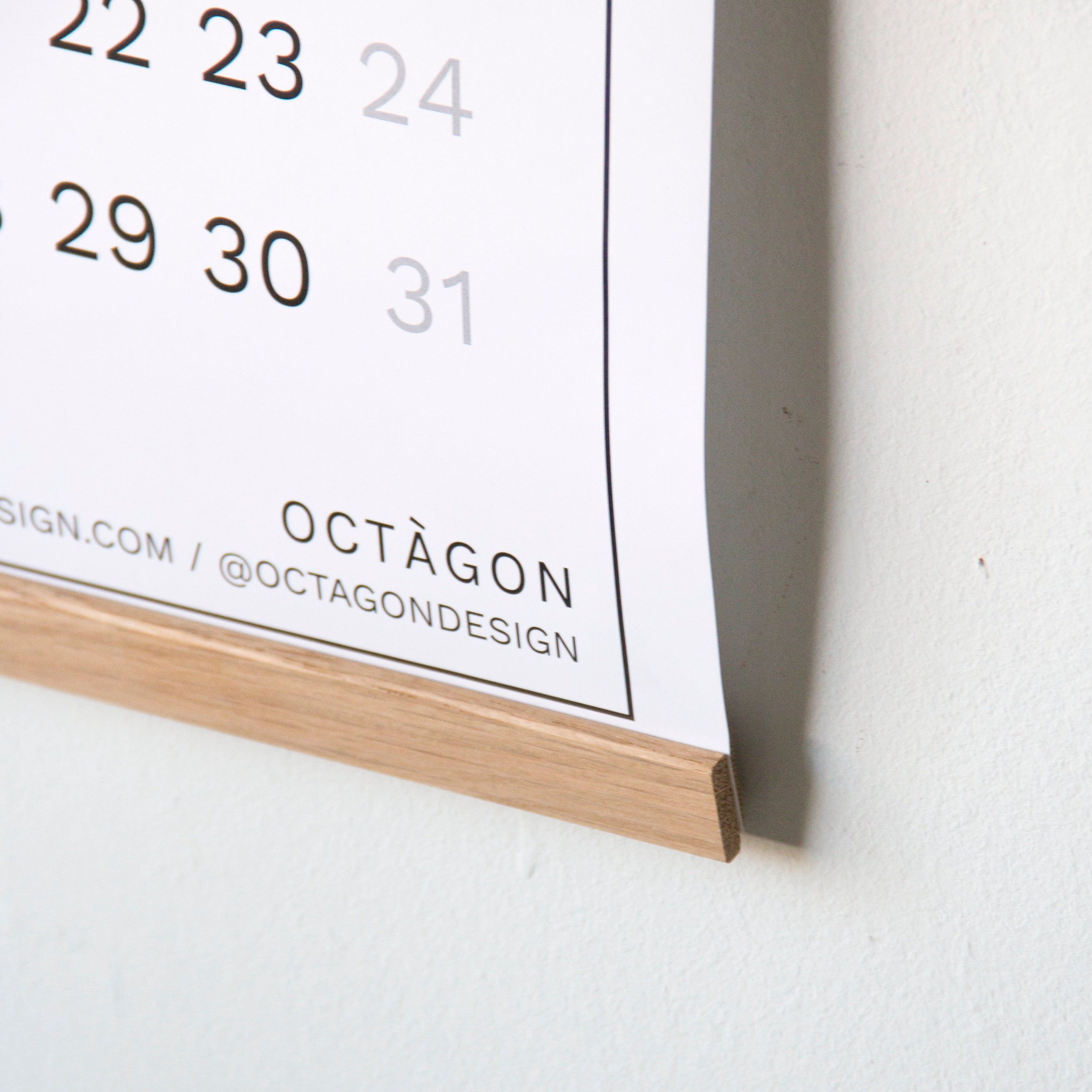 Wooden magnetic hanger for calendars. A0 size, vertical. 84 cm.