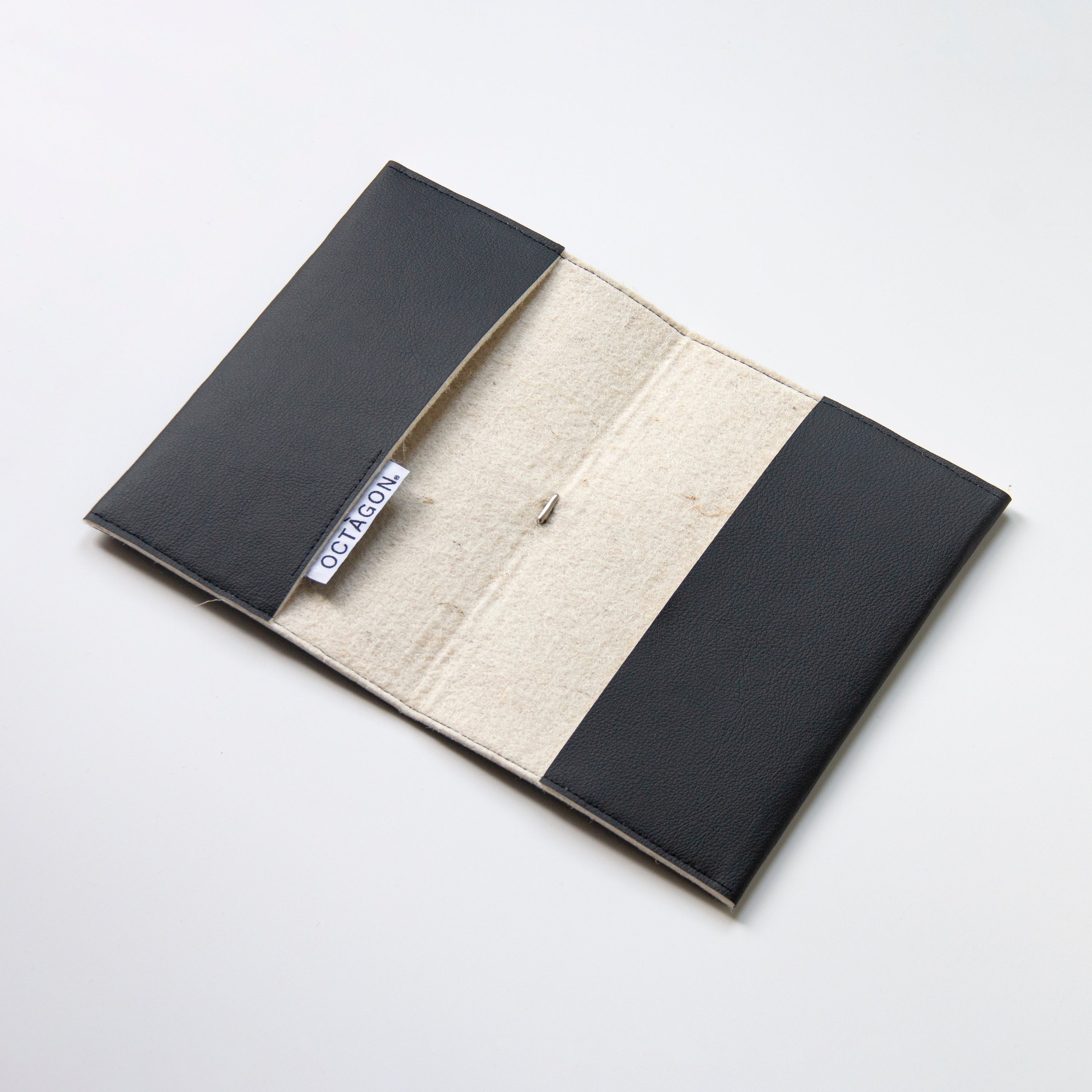 Cover PRO from Octàgon Design