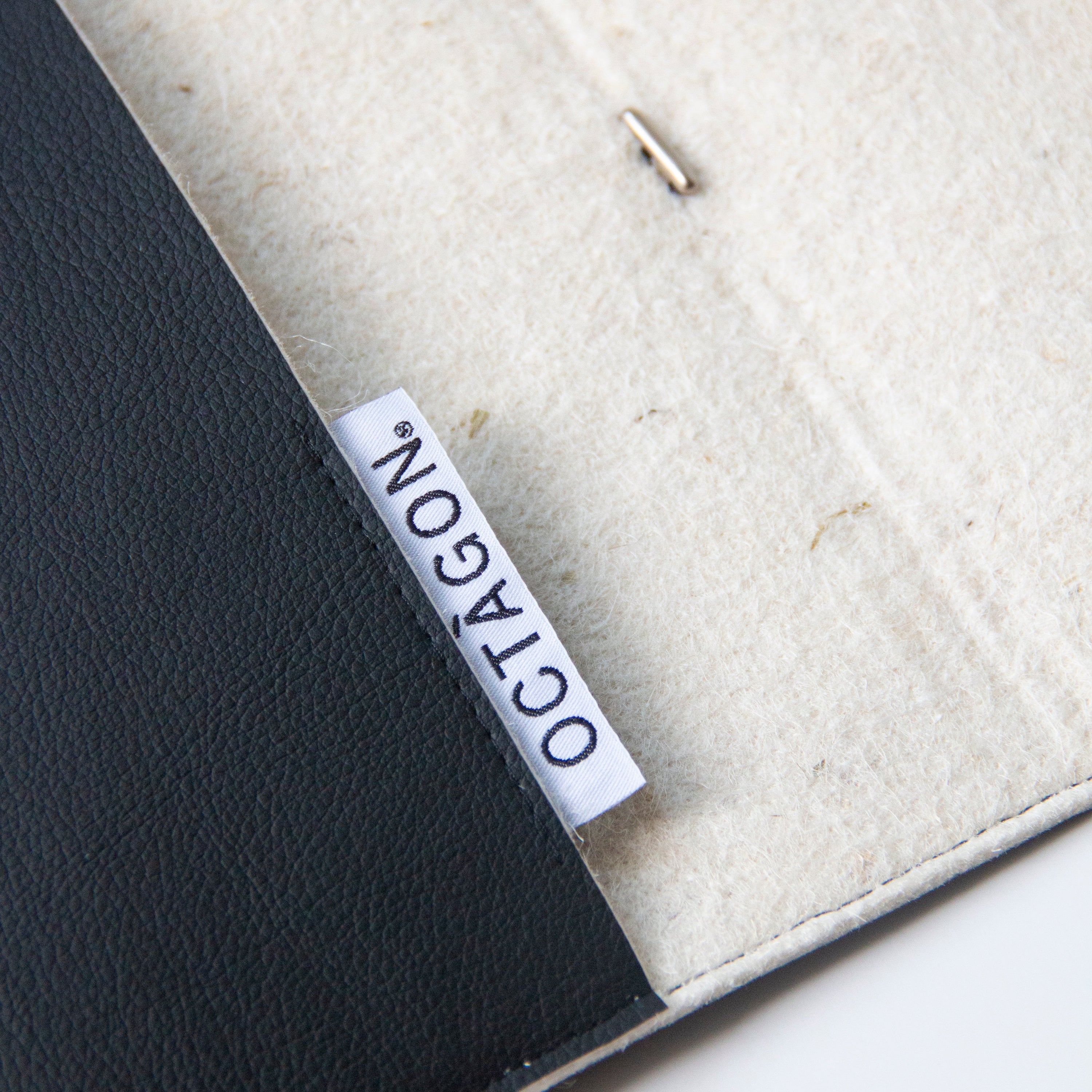 Cover PRO from Octàgon Design