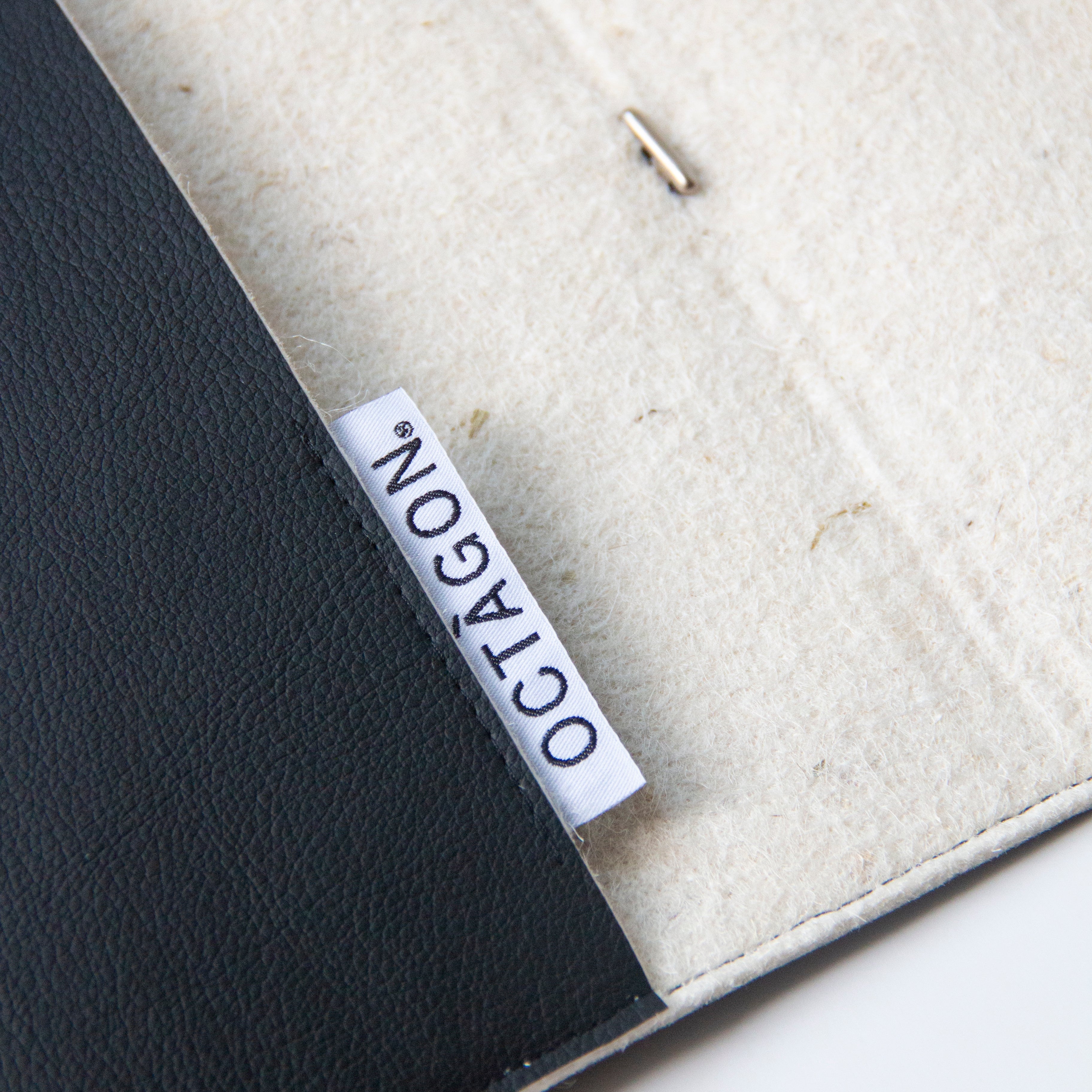 Cover PRO from Octàgon Design